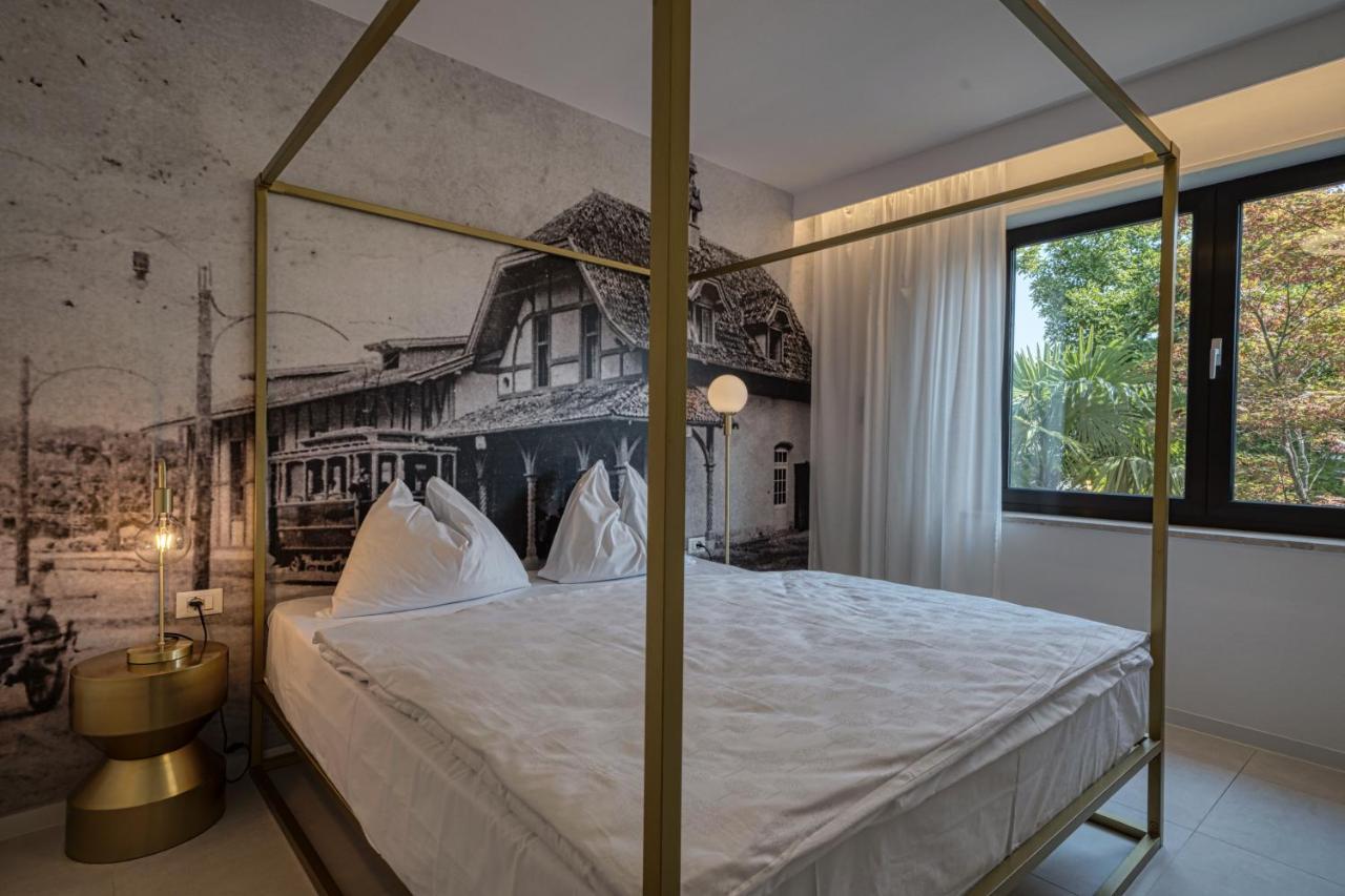 Goldfinger + Suites Lana Bagian luar foto